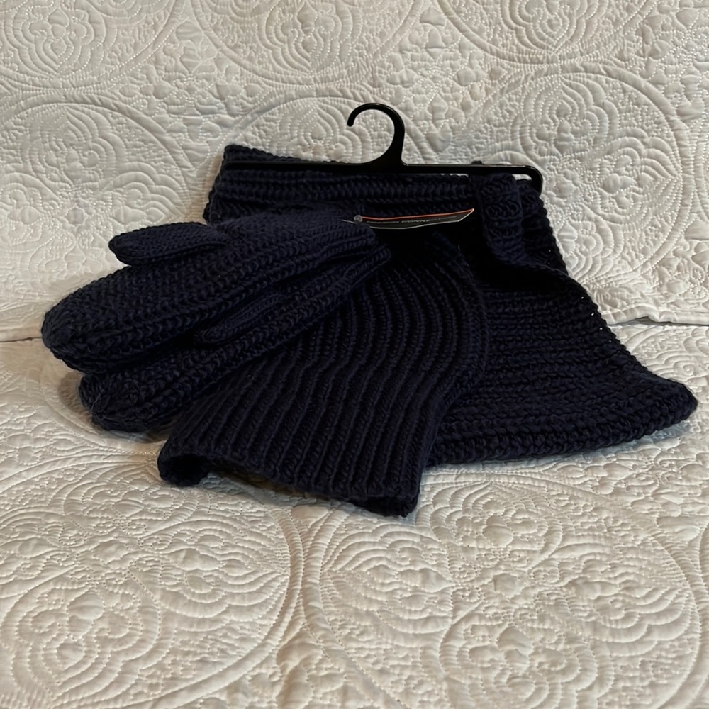 French Connection scarf, mittens and beanie set, NWT‎